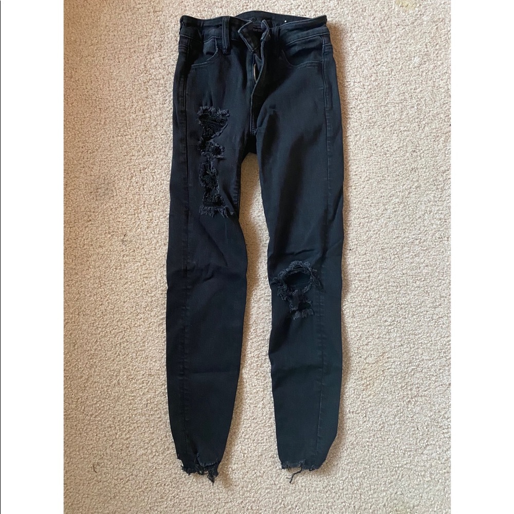 black distressed jeans